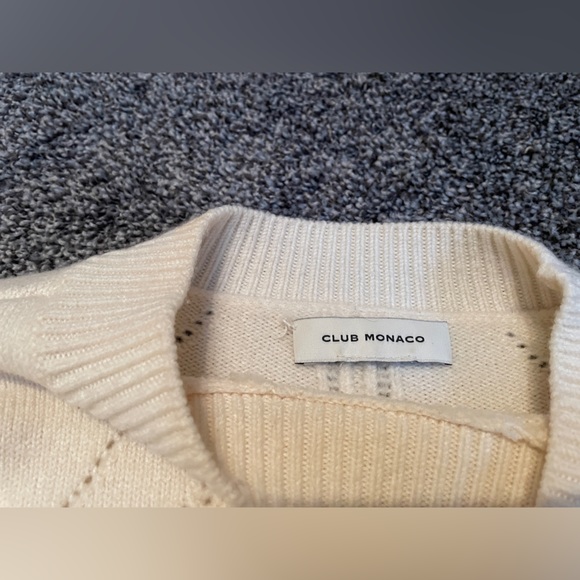 Club Monaco Crop knit  mockneck sweater - Picture 2 of 2